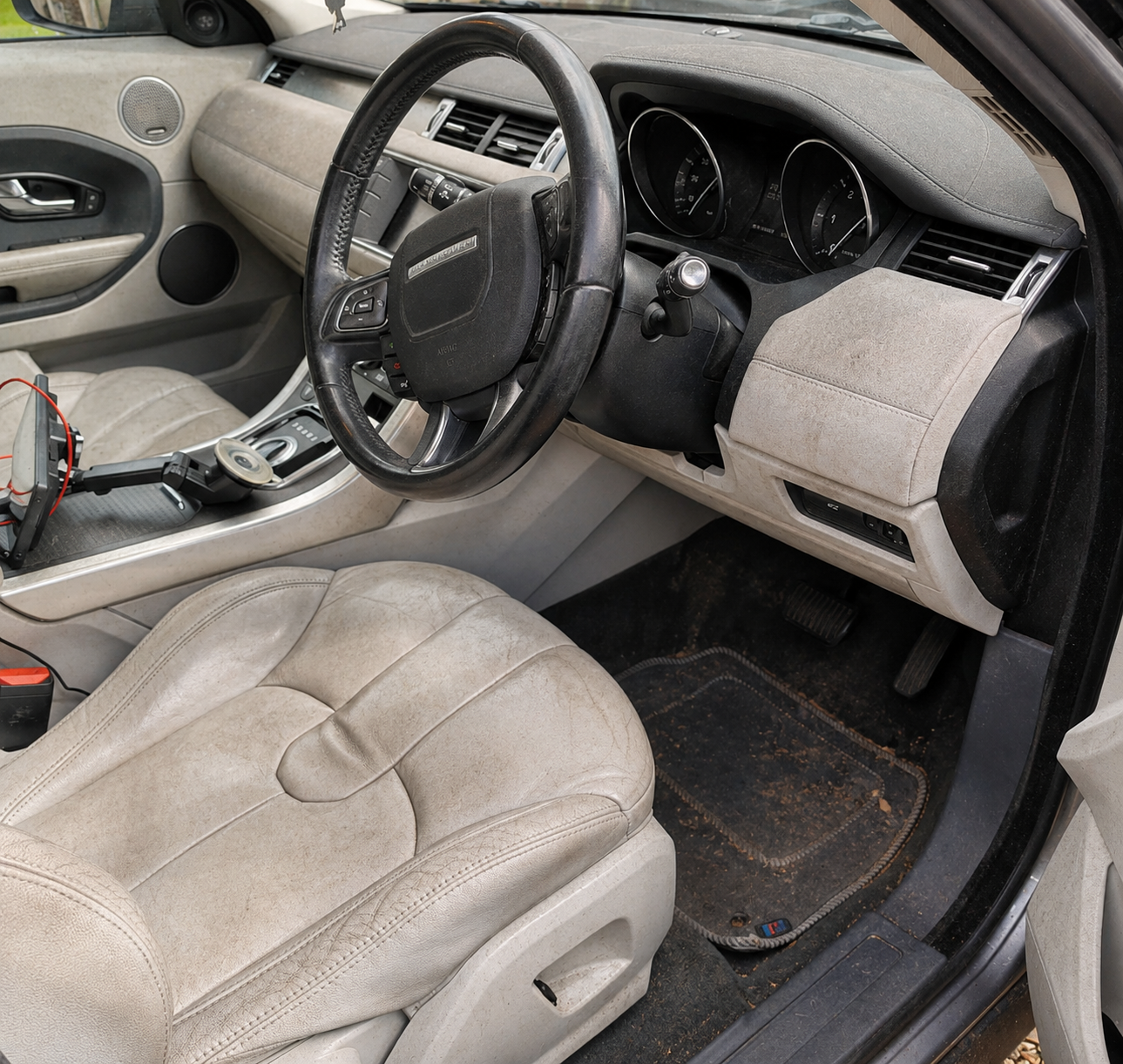 Before: dull, dirty paintwork